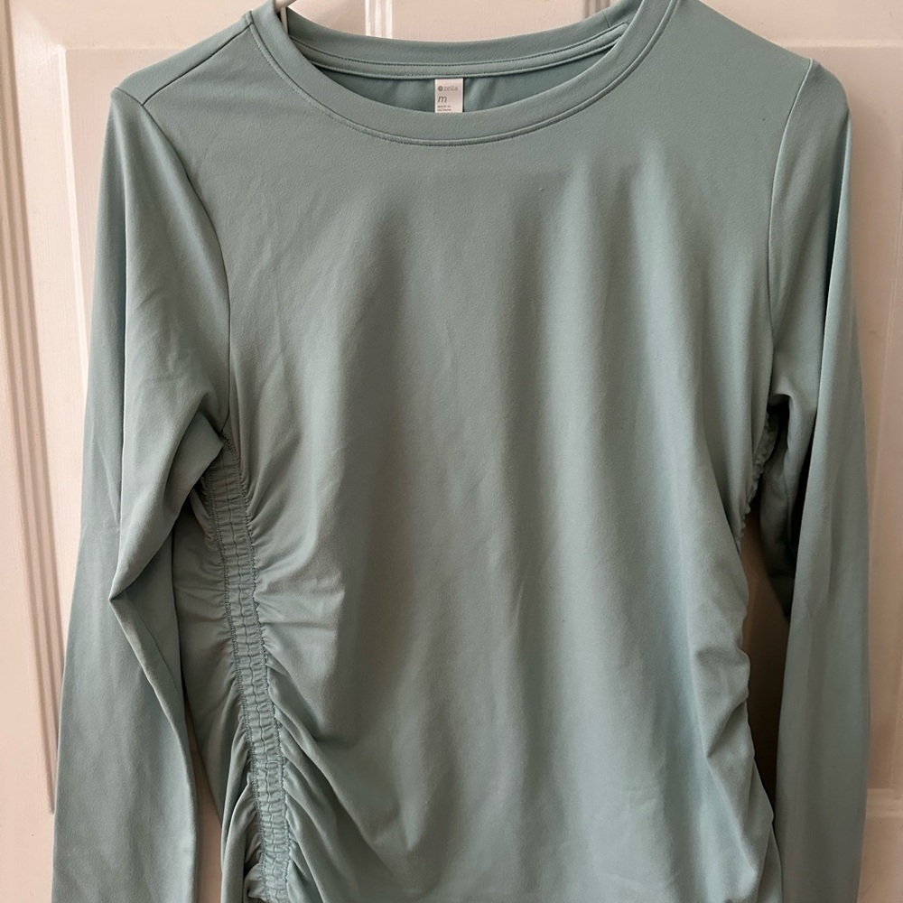 Zella by Nordstrom Long sleeve Ruched Top